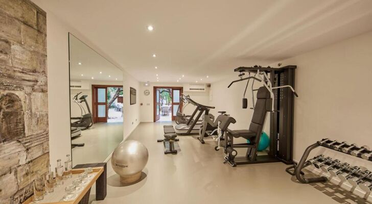 Palacio Can Marqués by Puro