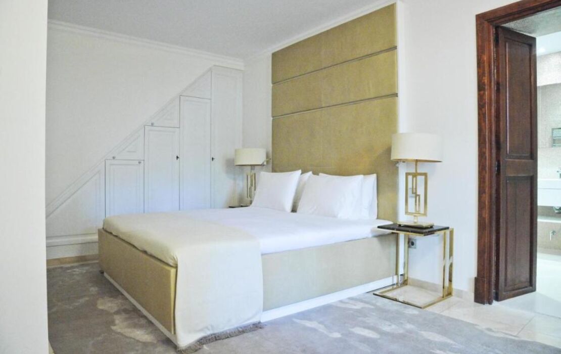 Palacio Can Marqués by Puro