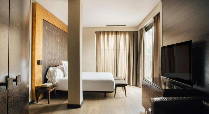 Hotel Bagués, a Small Luxury Hotel of the World