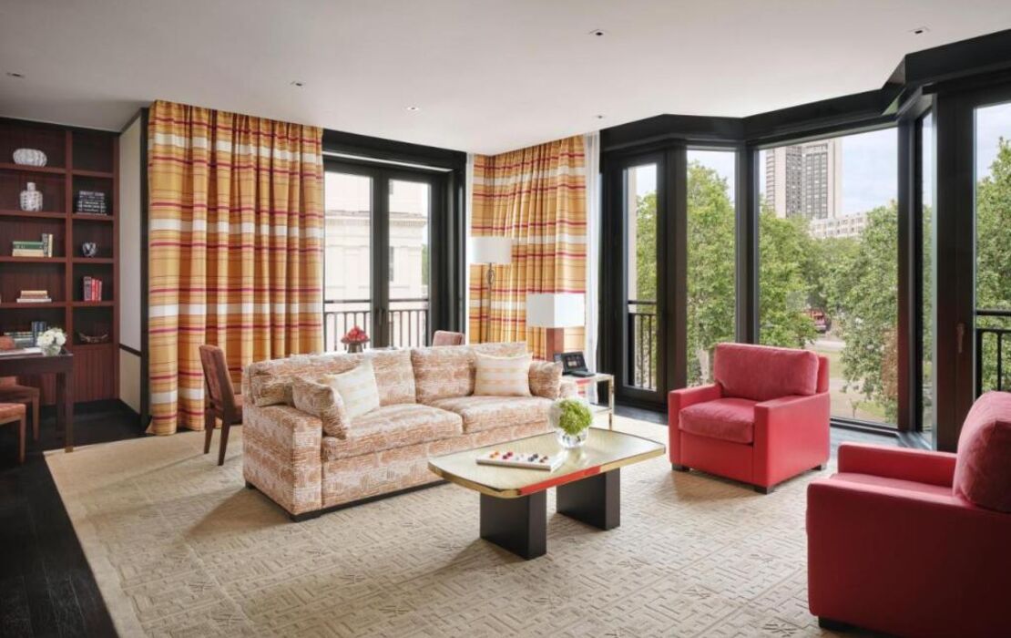 The Peninsula London