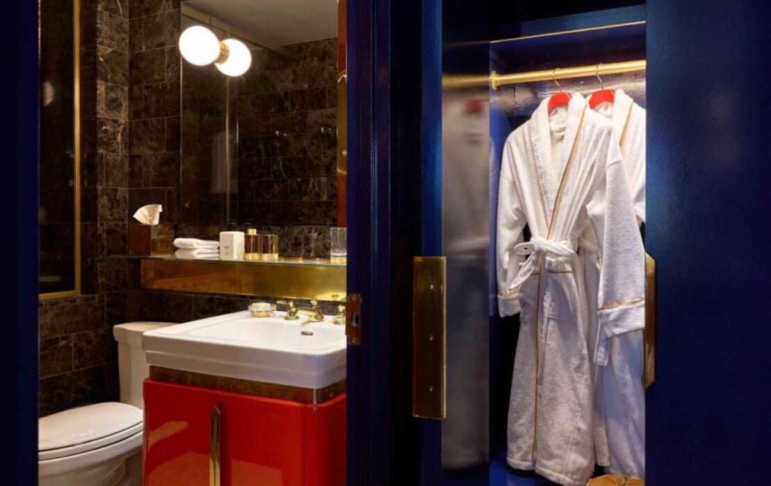 The Manner, The Unbound Collection by Hyatt