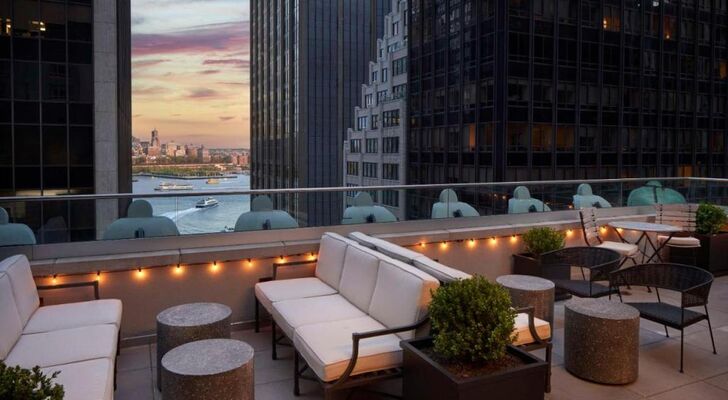 The Wall Street Hotel by Suiteness