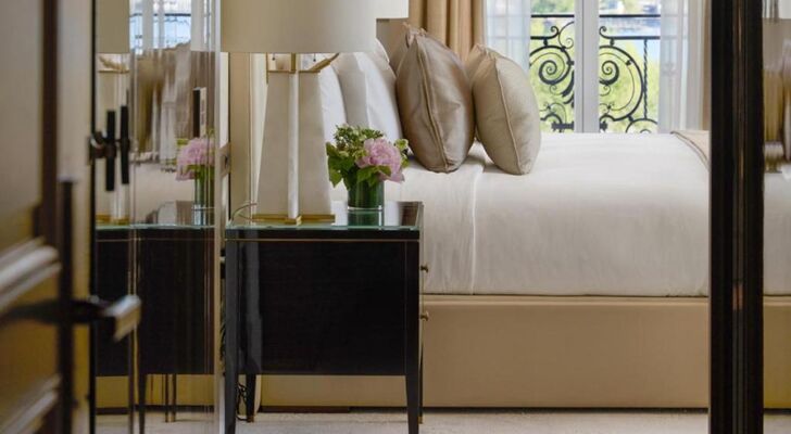 The Woodward - Auberge Collection