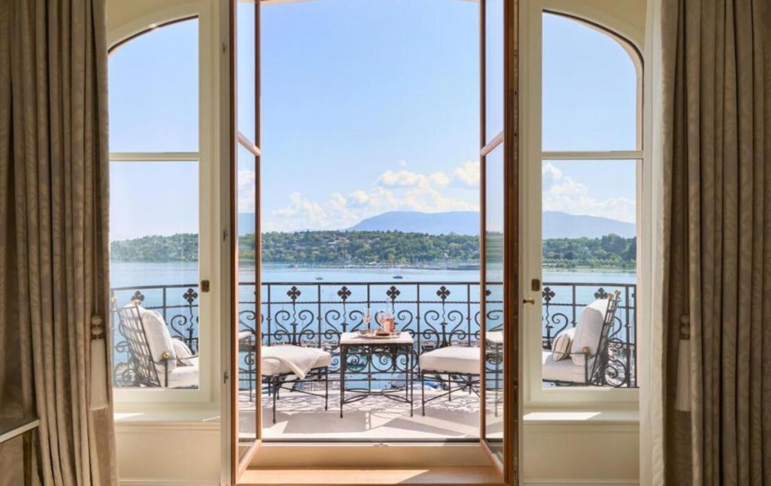 The Woodward - Auberge Collection