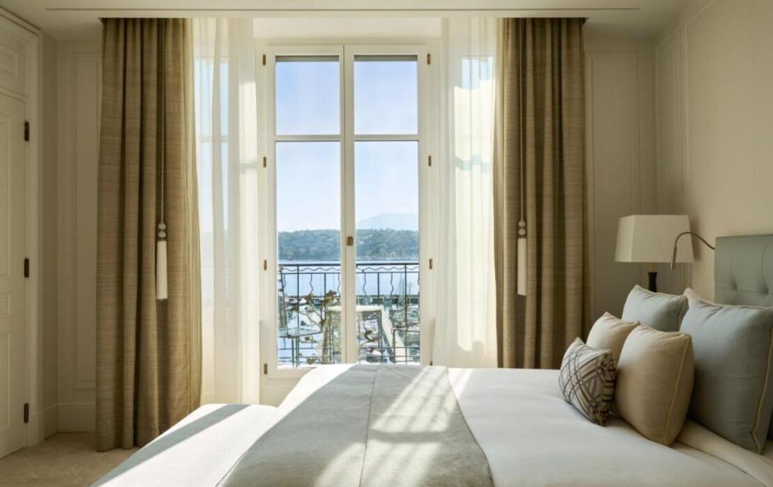 The Woodward - Auberge Collection