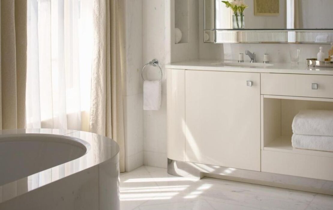 The Woodward - Auberge Collection