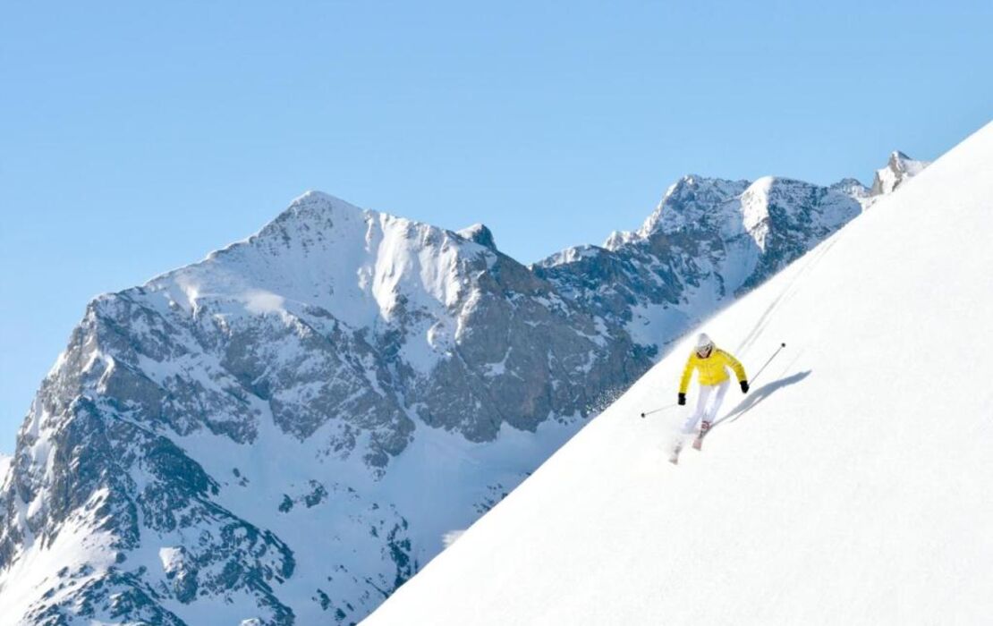 NEW Hotel Kristberg in Lech - new opening since December 2025