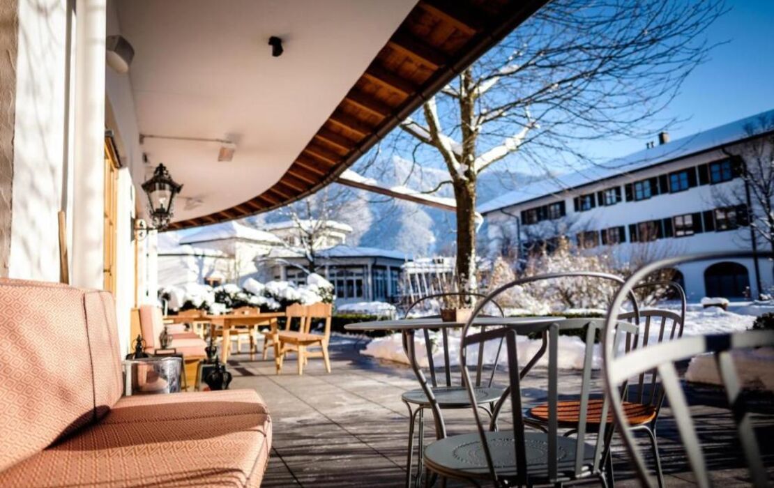 Spa & Resort Bachmair Weissach, LUXURY FAMILY RESORT