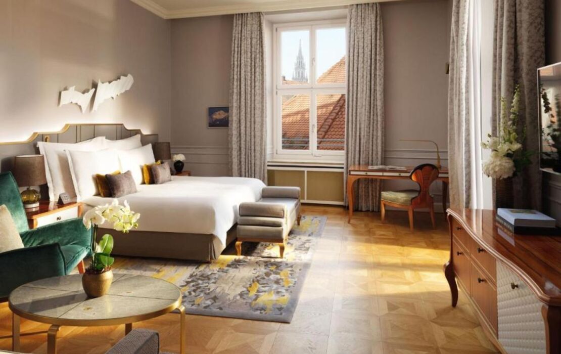 Mandarin Oriental, Munich