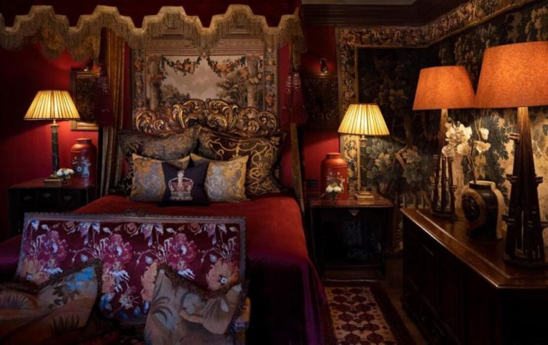 The Witchery by the Castle