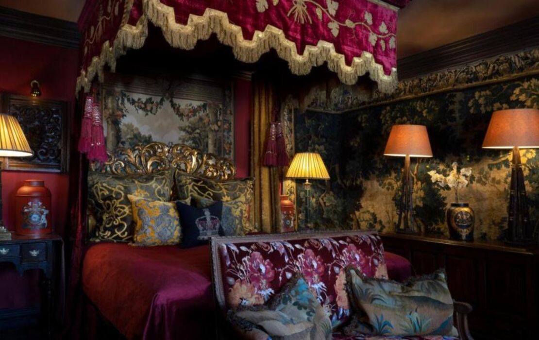 The Witchery by the Castle