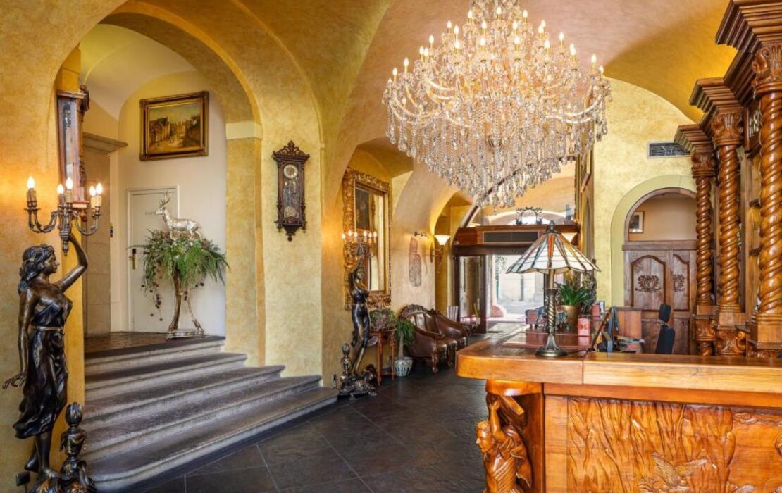 Iron Gate Hotel & Suites Prague by BHG