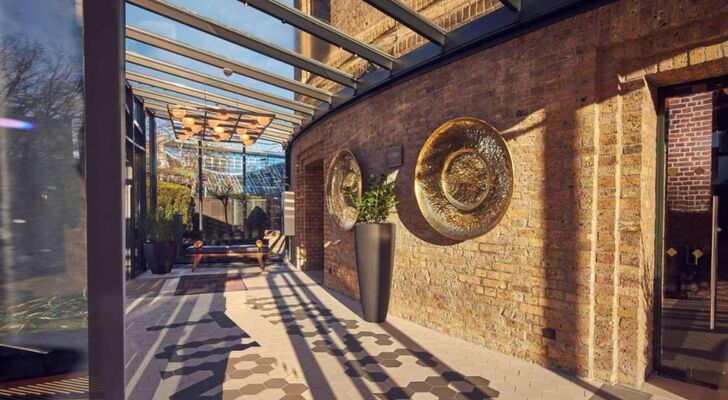 Wasserturm Hotel Cologne, Curio Collection by Hilton