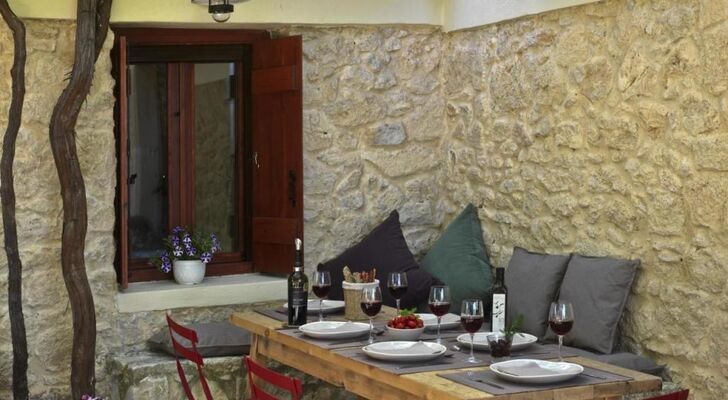 Scalarea Estate Residences