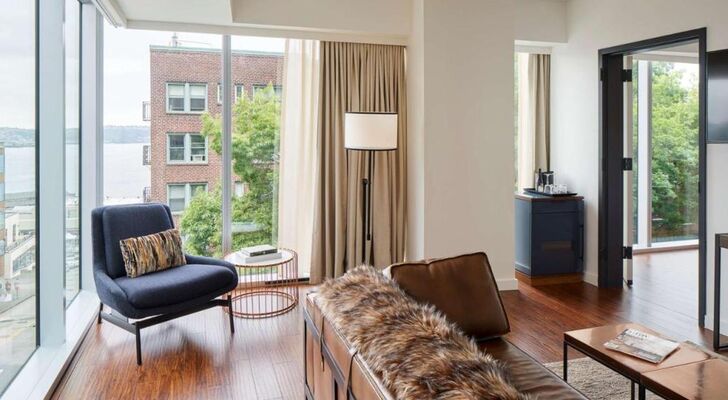 Thompson Seattle, by Hyatt