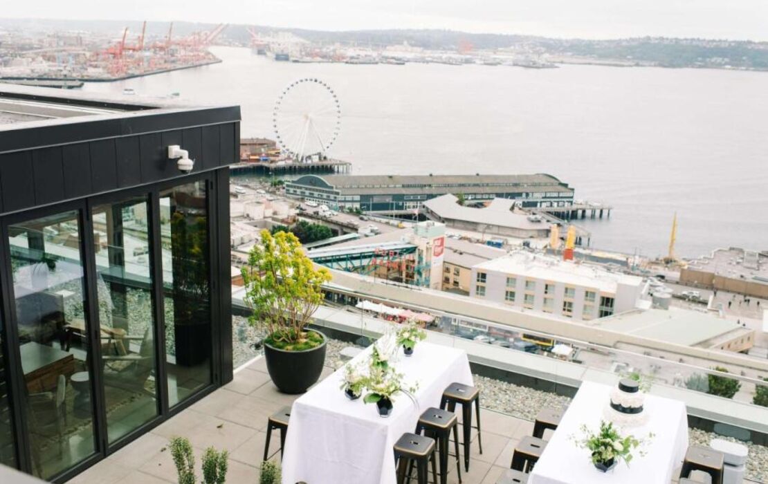 Thompson Seattle, by Hyatt