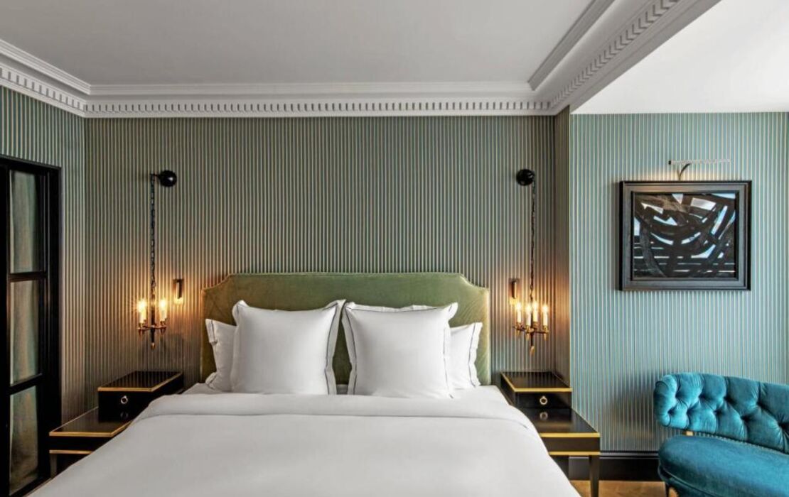 Hôtel de Berri Champs-Élysées, a Luxury Collection Hotel