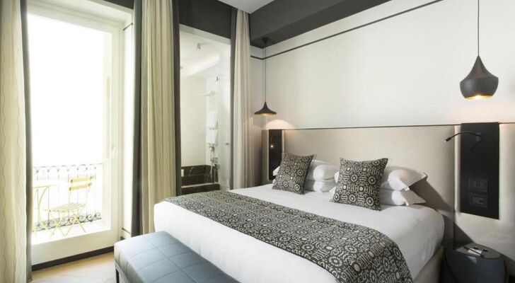 Corso 281 Luxury Suites