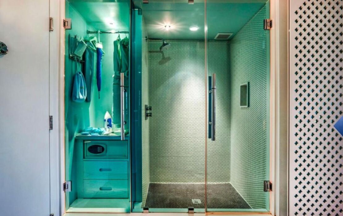 Dream South Beach, by Hyatt