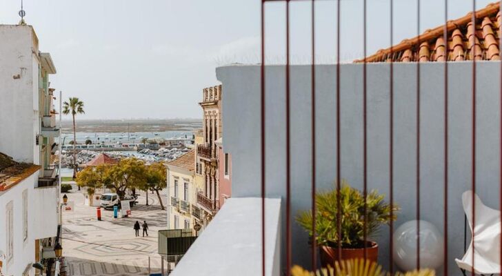 THE MODERNIST, Architecture experience