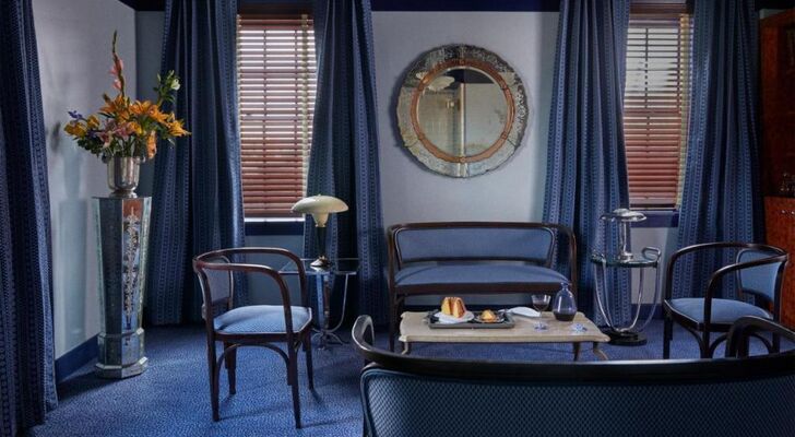 Ulysses, an Ash Hotel