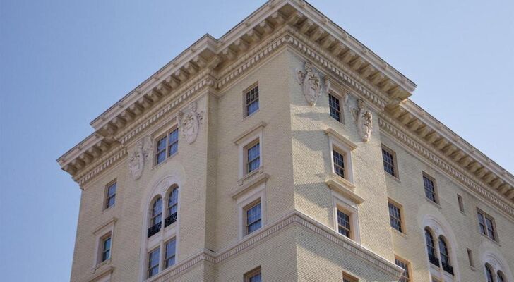 Ulysses, an Ash Hotel