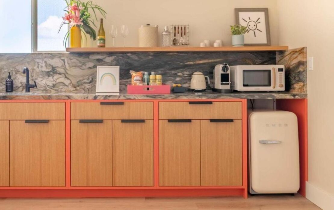 Wayfinder Waikiki - Voted Top 10 Best Hotels in Hawaii!