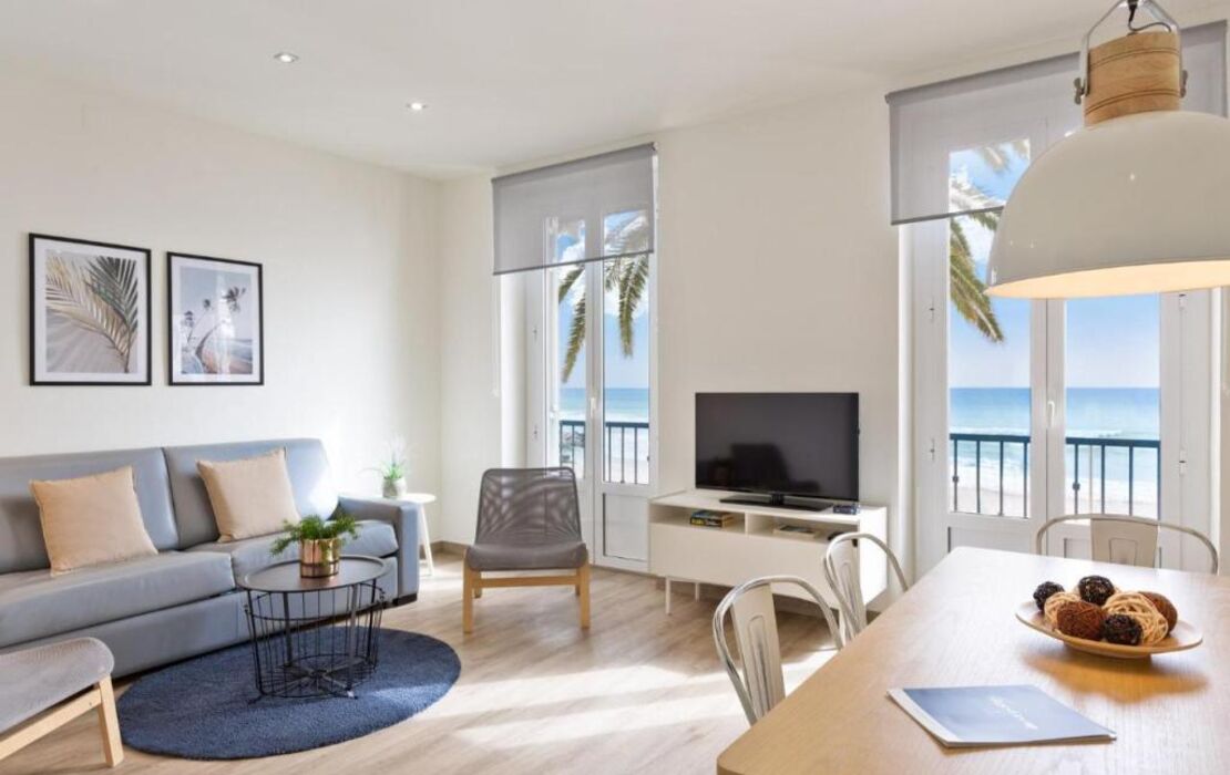 Sitges Group Beach Dreams