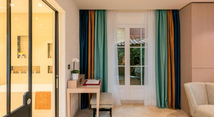 Hotel Byblos Saint-Tropez