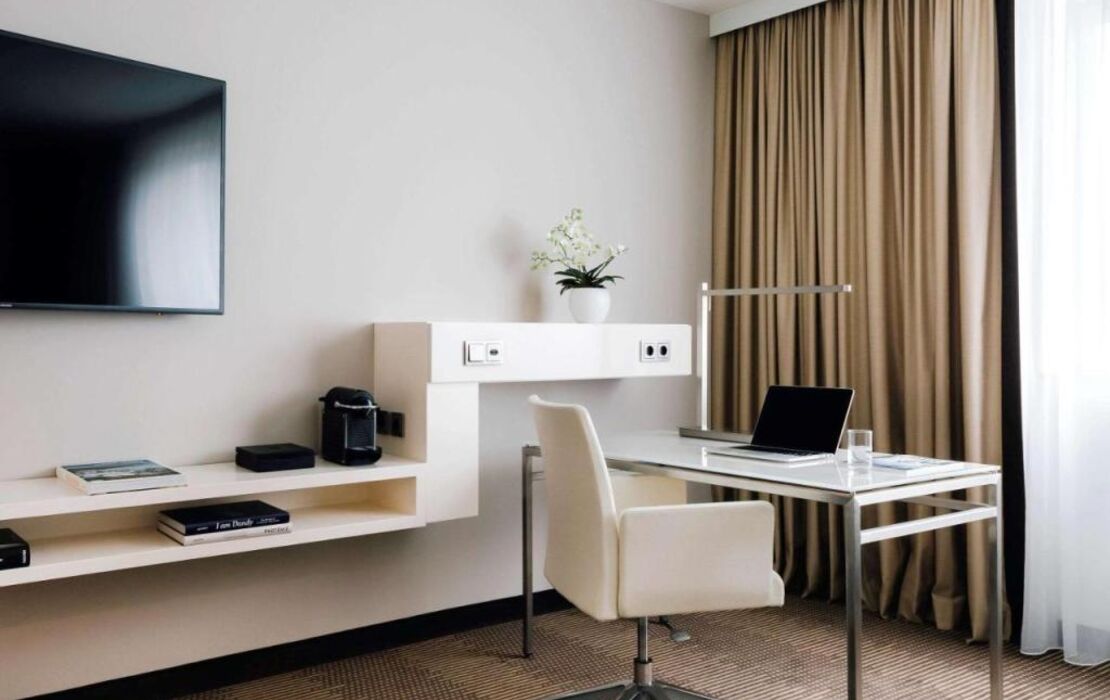 Pullman Berlin Schweizerhof