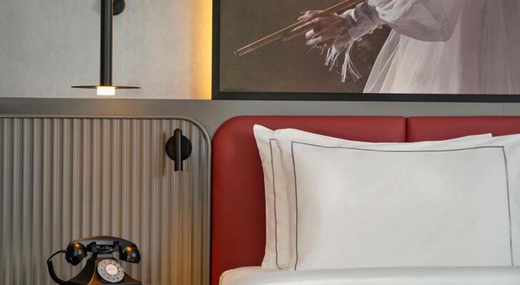 Radisson RED Berlin Kudamm