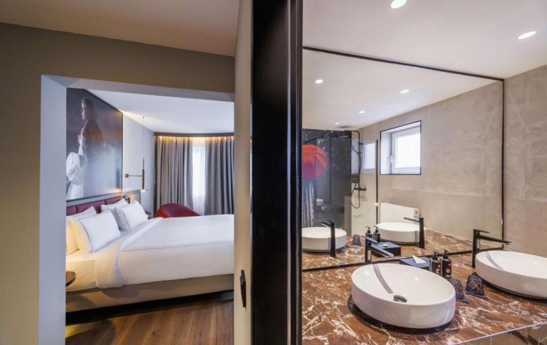 Radisson RED Berlin Kudamm