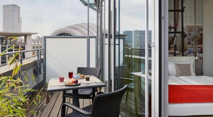 Hotel Indigo Berlin – Ku’damm, an IHG Hotel