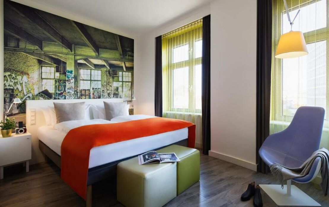 Hotel Indigo Berlin – Ku’damm, an IHG Hotel