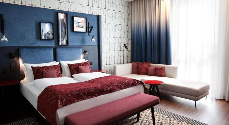 Hotel Indigo Berlin - East Side Gallery