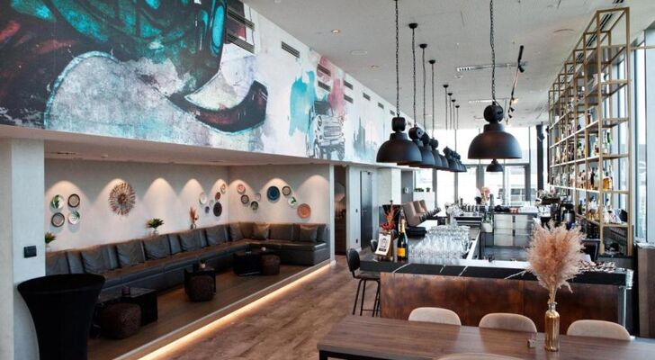 Hotel Indigo Berlin - East Side Gallery