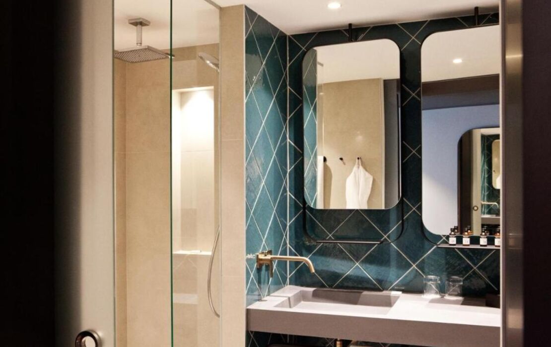 Hotel Indigo Berlin - East Side Gallery