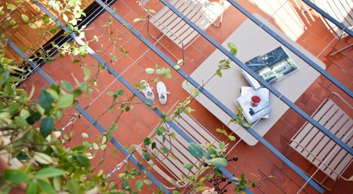 DestinationBCN Urgell Apartment