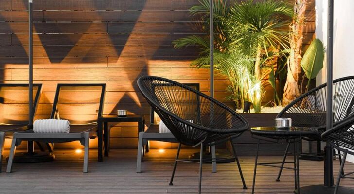 Elite Hotel - Gay Men Only