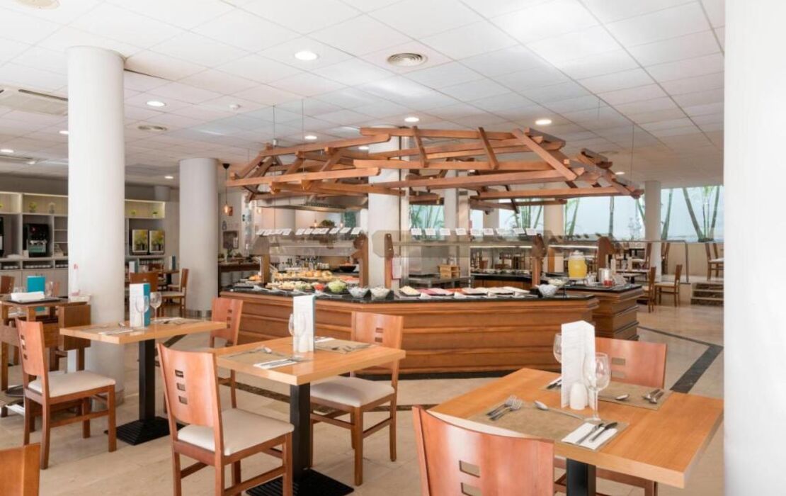 Aluasun Lago Rojo - Adults recommended