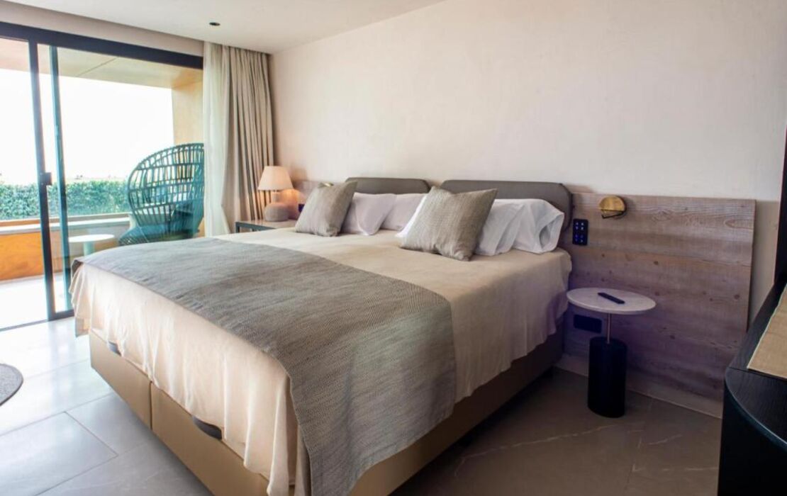 TenSuites - Adults Only