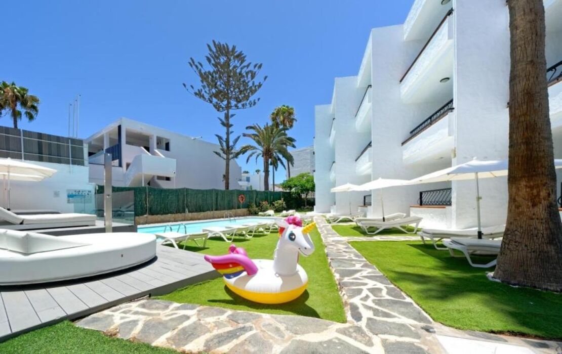 Atlantic Sun Beach - Gay Men Only