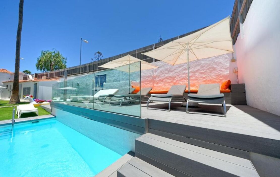 Atlantic Sun Beach - Gay Men Only