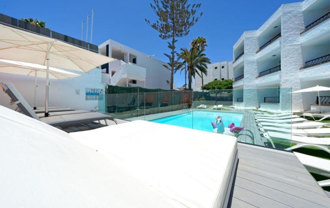 Atlantic Sun Beach - Gay Men Only