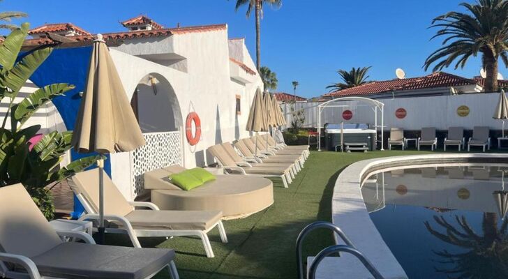 Rainbow Golf Bungalows, Gay Men-only Resort