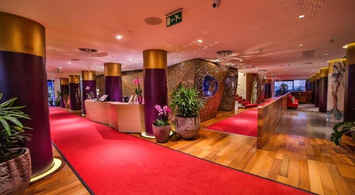 Bohemia Suites & Spa - Adults Only