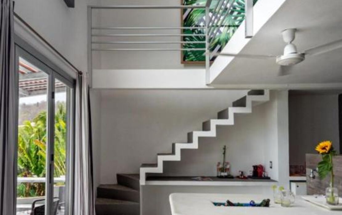 Villa Aikia (Adults Suites A/C)