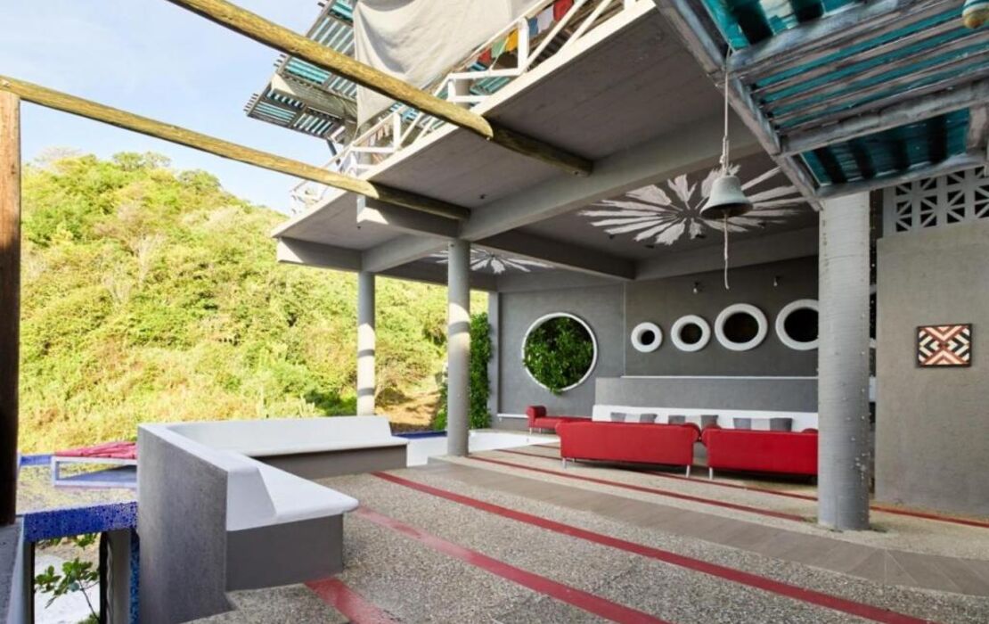 Villa Aikia (Adults Suites A/C)