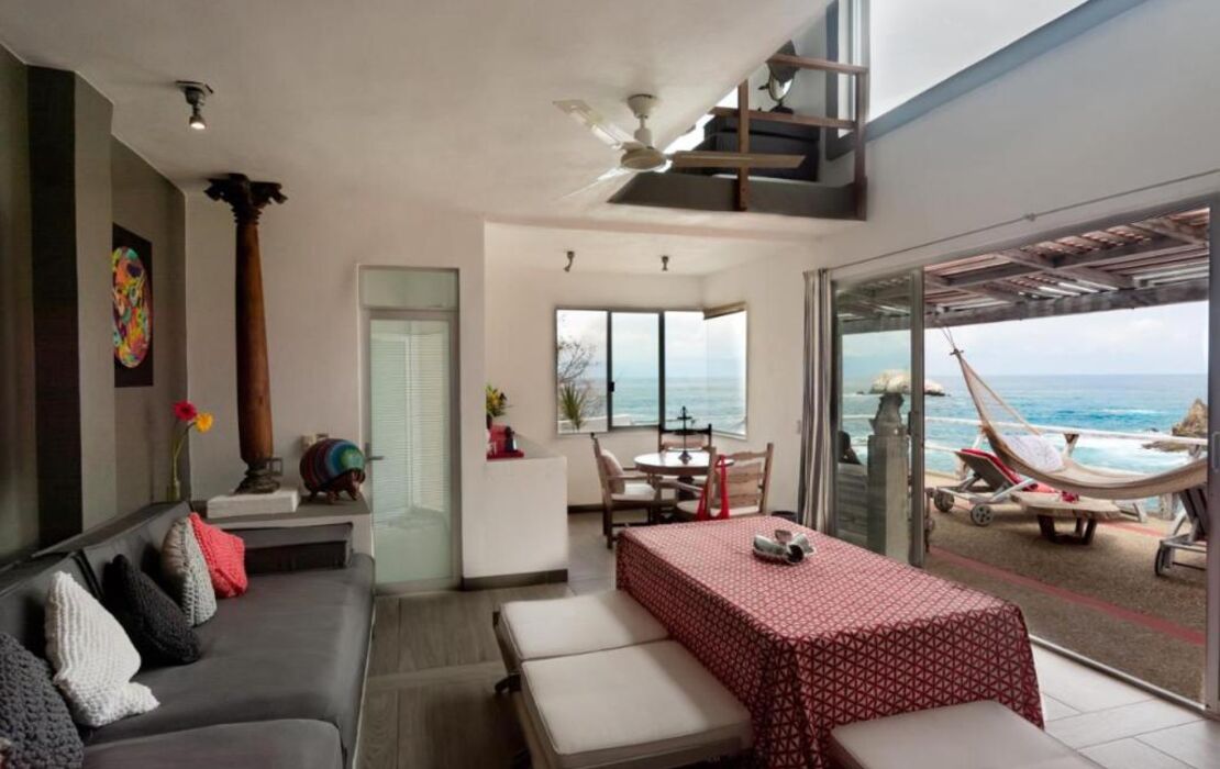 Villa Aikia (Adults Suites A/C)