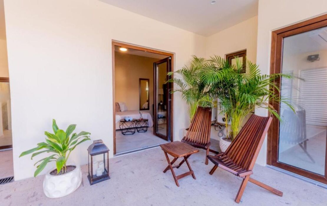 Casa Victoria Malecón - Adults Only